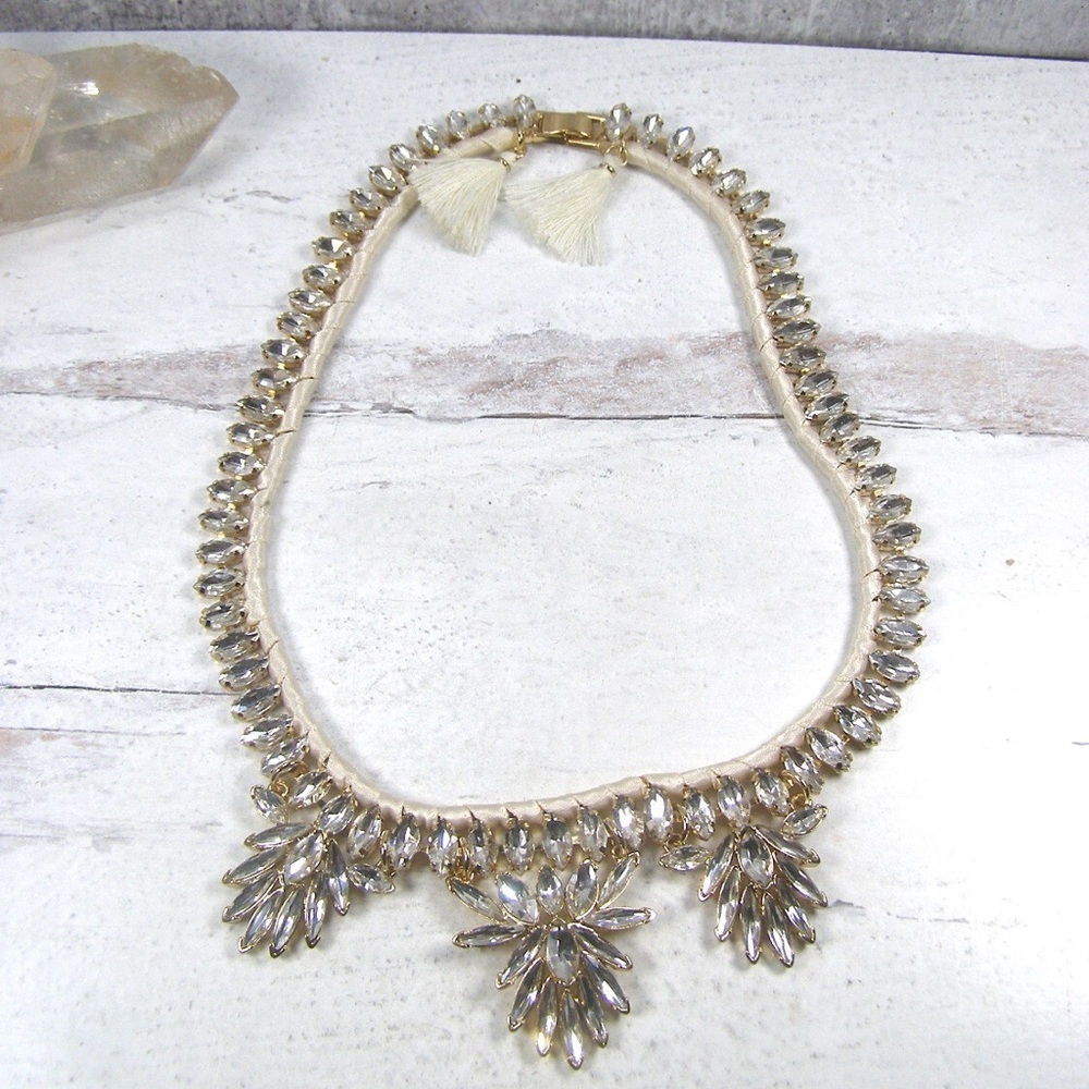 Banana Republic Statement Necklace in Cream and Gold